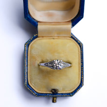 Load image into Gallery viewer, Romantic Platinum Diamond Solitaire