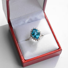 Load image into Gallery viewer, White Gold Topaz & Diamond Cluster Ring