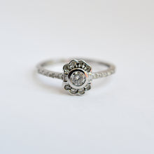 Load image into Gallery viewer, Cute Floral Style Diamond Dress Ring With Certification