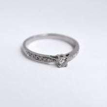 Load image into Gallery viewer, Elegant White Gold Diamond Ring