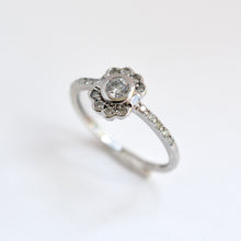 Load image into Gallery viewer, Cute Floral Style Diamond Dress Ring With Certification