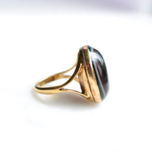 Load image into Gallery viewer, Rare Antique Banded Agate Ring