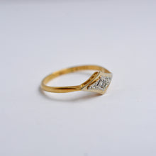 Load image into Gallery viewer, Dainty Art Deco Diamond Ring
