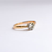 Load image into Gallery viewer, Vintage Diamond Solitaire Engagement Ring