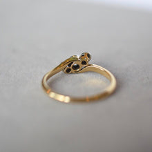 Load image into Gallery viewer, Vintage 18ct & platinum diamond twist trilogy ring