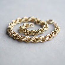 Load image into Gallery viewer, Vintage 9ct gold rope link bracelet 20cm