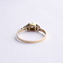 Load image into Gallery viewer, Art Deco diamond solitaire ring