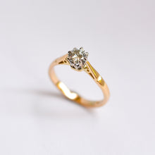 Load image into Gallery viewer, Vintage Diamond Solitaire Engagement Ring
