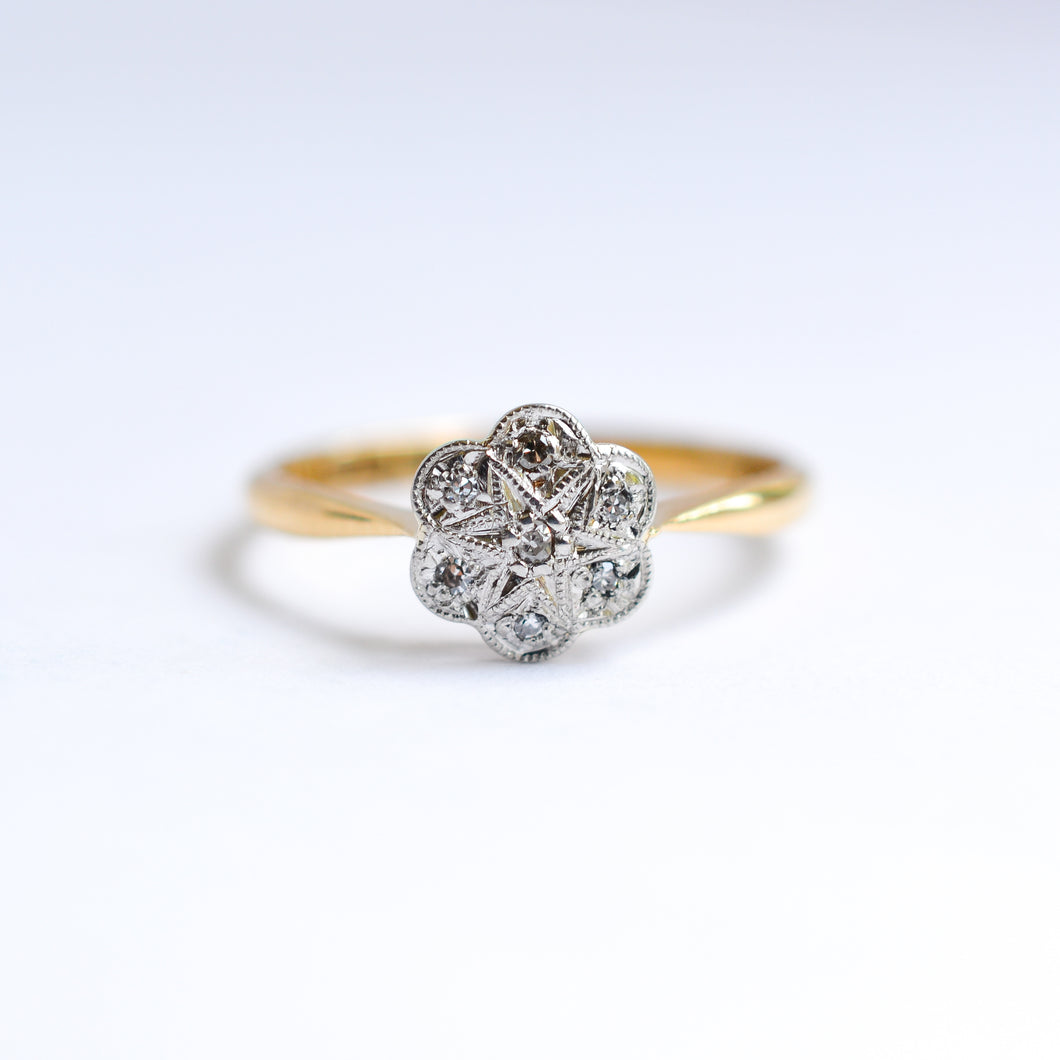 Vintage Diamond Cluster Ring with Star Shaped Setting