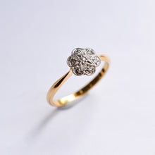 Load image into Gallery viewer, Vintage Diamond Cluster Ring with Star Shaped Setting
