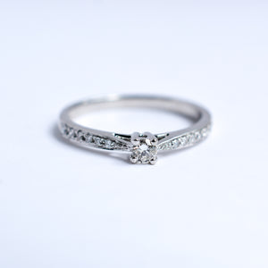 Elegant White Gold Diamond Ring