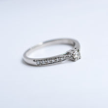 Load image into Gallery viewer, Elegant White Gold Diamond Ring
