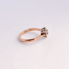 Load image into Gallery viewer, Vintage Floral Diamond Cluster Ring
