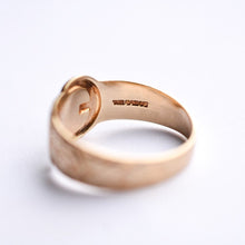 Load image into Gallery viewer, Vintage gold buckle ring
