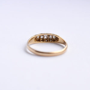 Antique 18ct gold diamond five stone ring