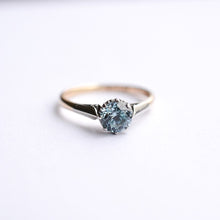 Load image into Gallery viewer, Vintage blue zircon gold and platinum solitaire ring
