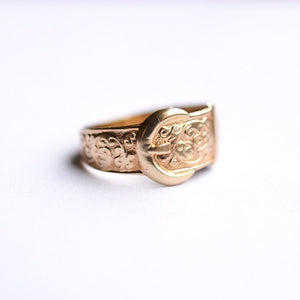 Vintage gold buckle ring